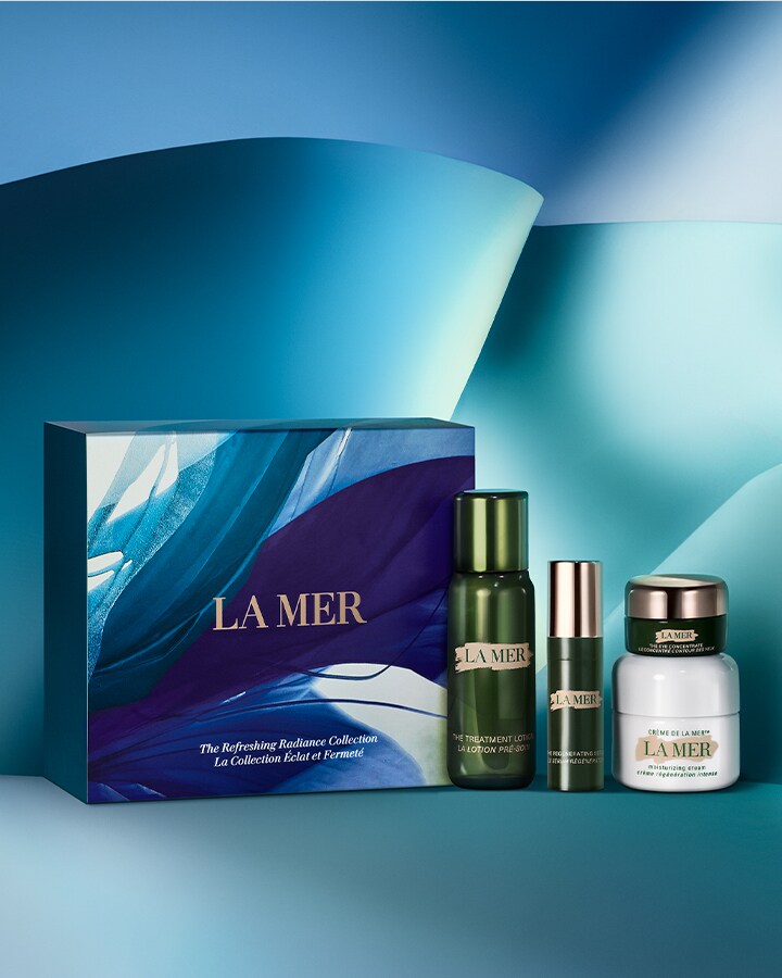 Photograph of the The Refreshing Radiance Collection Set by La Mer with the Box on display and the products on the right.